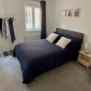 Emily Lane Apartamento